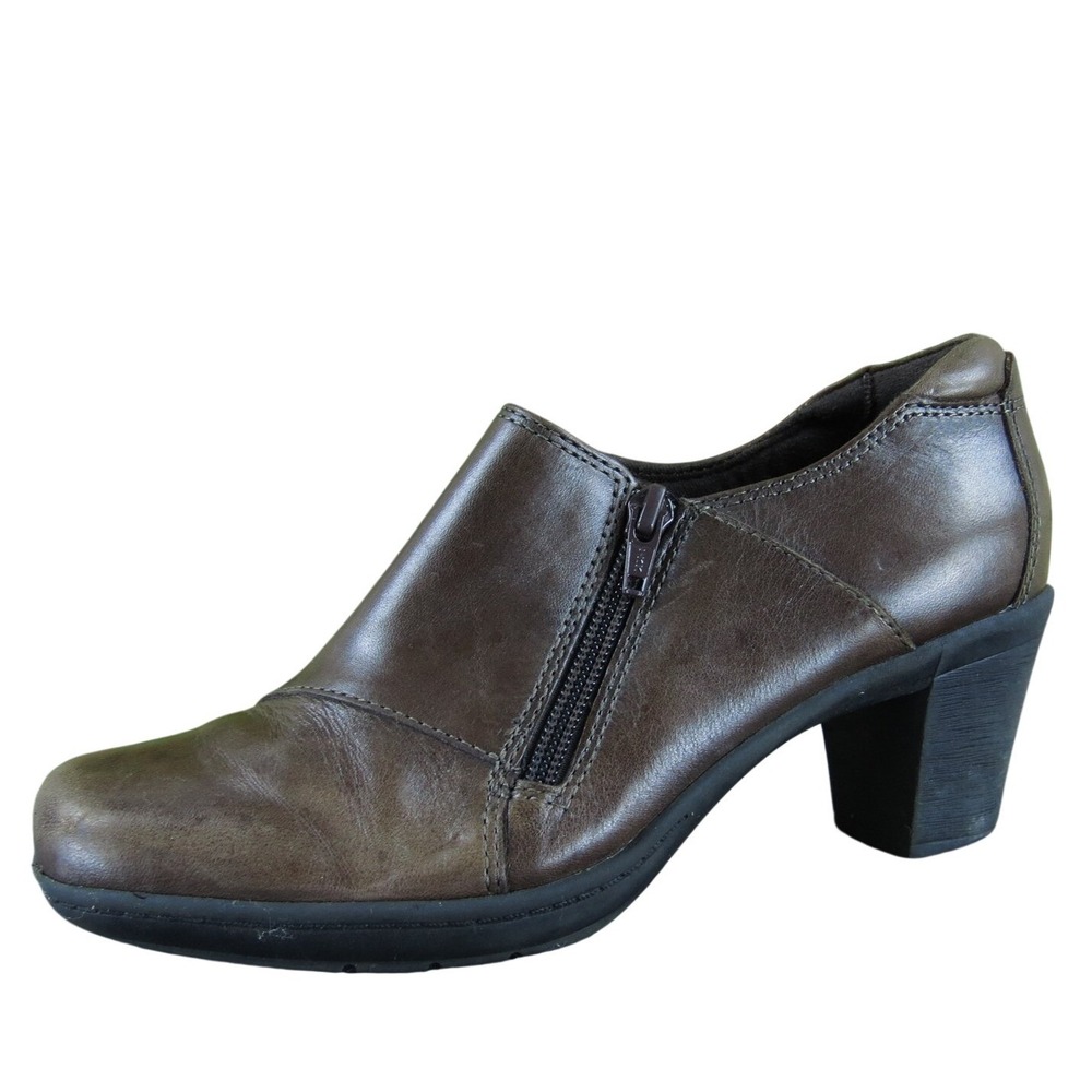 Clarks Women‎ Bendables Ankle Boots Brown Leather Sz 7.5 Medium  Used 2025